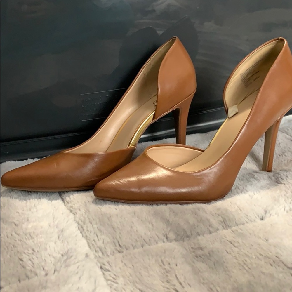 Brown faux leather D’Orsay pumps